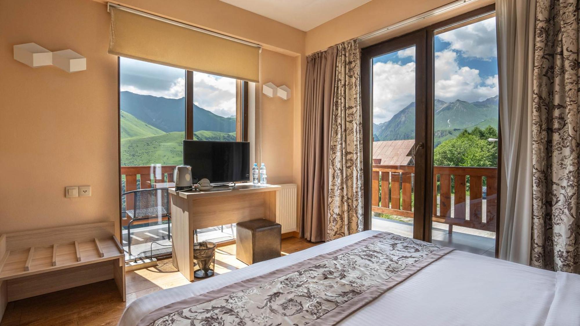 Gudauri Inn Phòng bức ảnh
